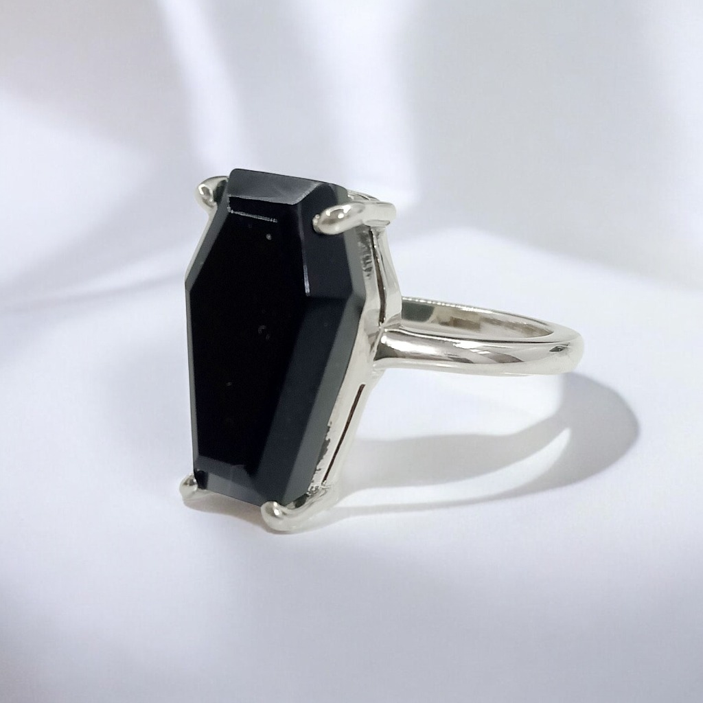 Women's Gemstone Rings